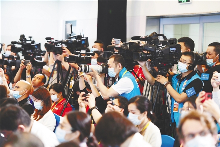 台海新闻网_滚动直播今日最新最全的台湾新闻和权威媒体报道_海峡网